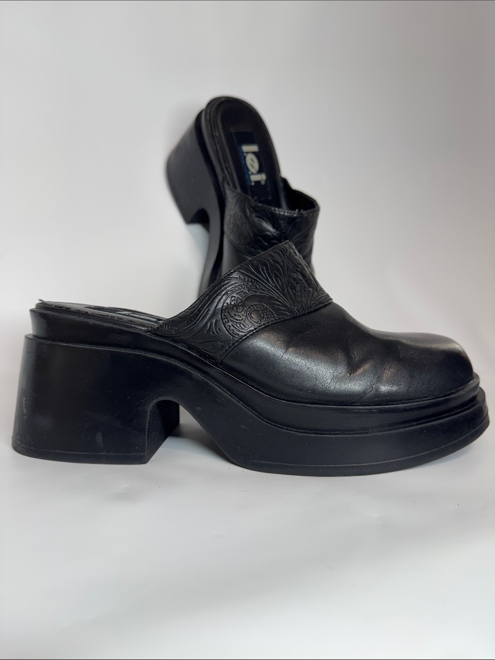 Vintage l.e.i. Black Platform Clogs Mules Chunky Heel Y2K 90s Sz 8